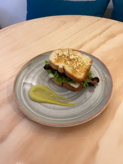 Sandwiche Vegetariano