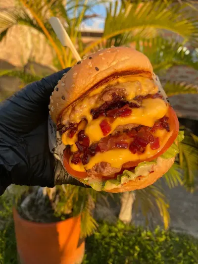 hamburguesa stacker