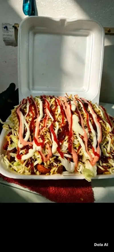 Salchipapas sencilla