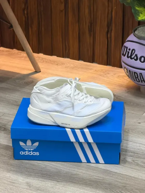TENIS ADIZERO PRO 4