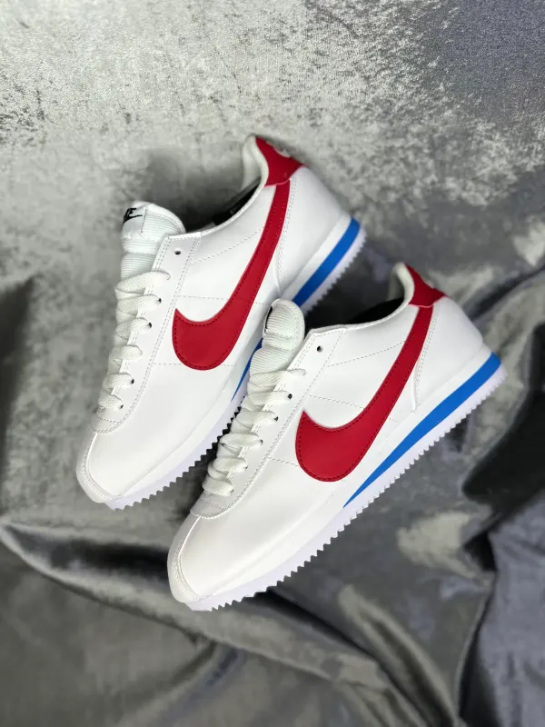 NIKE CORTEZ