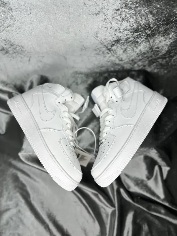 NIKE AF1 BOTA