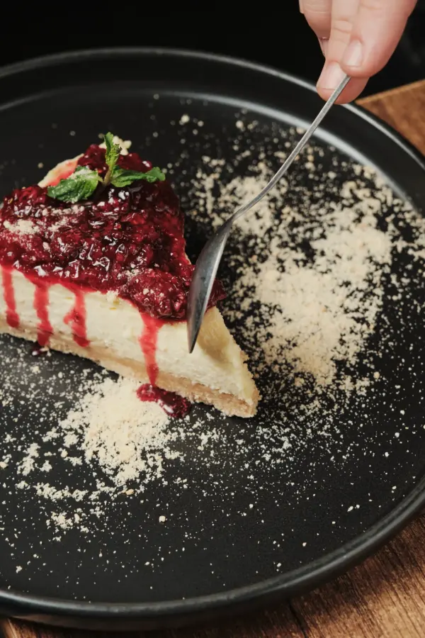CHEESECAKE DE FRUTOS ROJOS