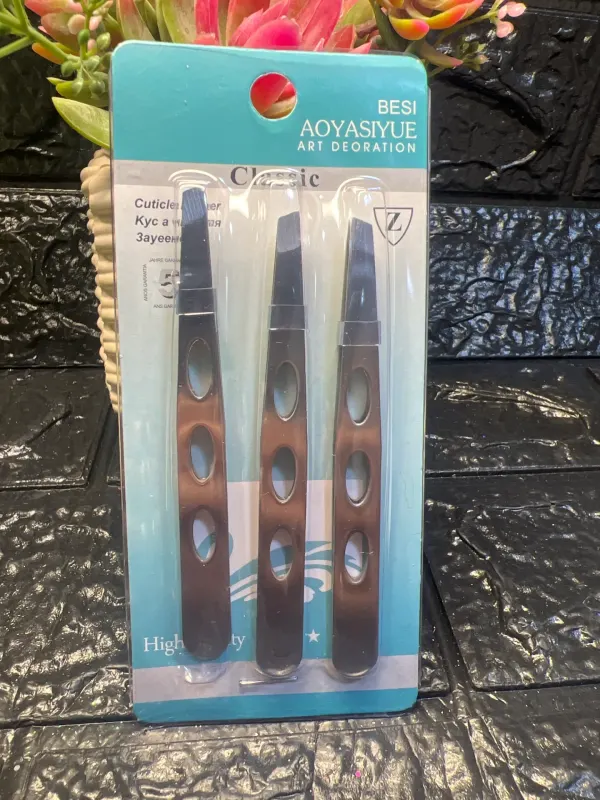 Trío de pinzas para cejas