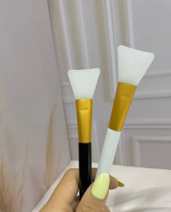 Aplicador de mascarillas