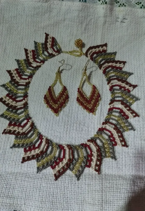 Collares