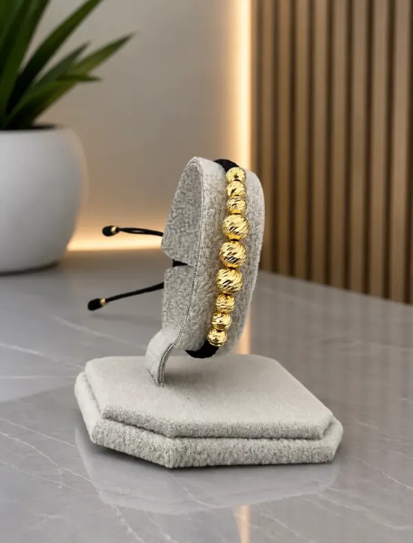Pulsera tejida 1