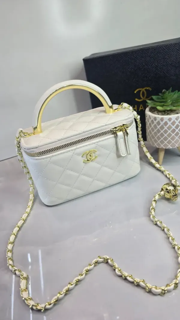 Bolso Vanity Acolchado Blanco