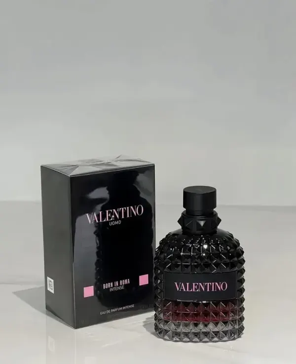 Valentino Uomo Born In Roma Intense