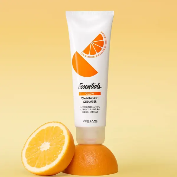 Limpiador en Gel Espumoso Iluminador Essentials Glow
