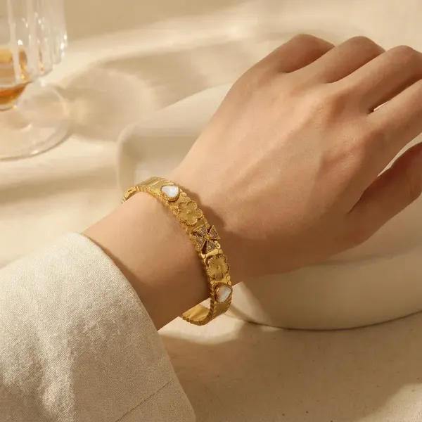 BRAZALETE ZARA FLORA EDGE