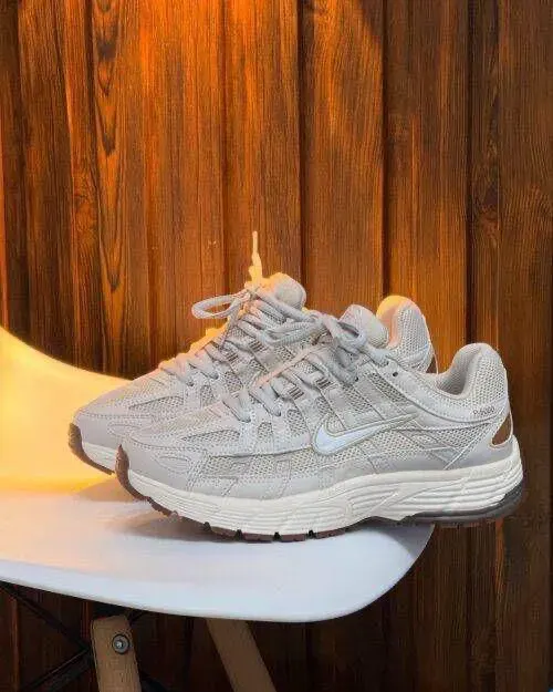 NIKE P -6000 BEIGE