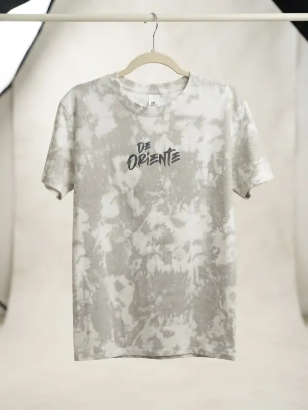 Camiseta „Kintsugi Tie-Dye”