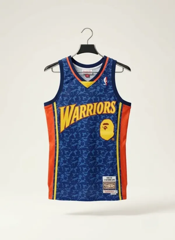 Jersey de Basketball Edición Coleccionista "Warriors x BAPE" (Collab)