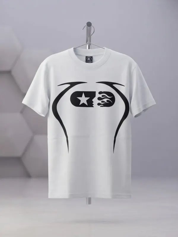 Camiseta Hellstar Oversize Gráfica Tribal - Blanca