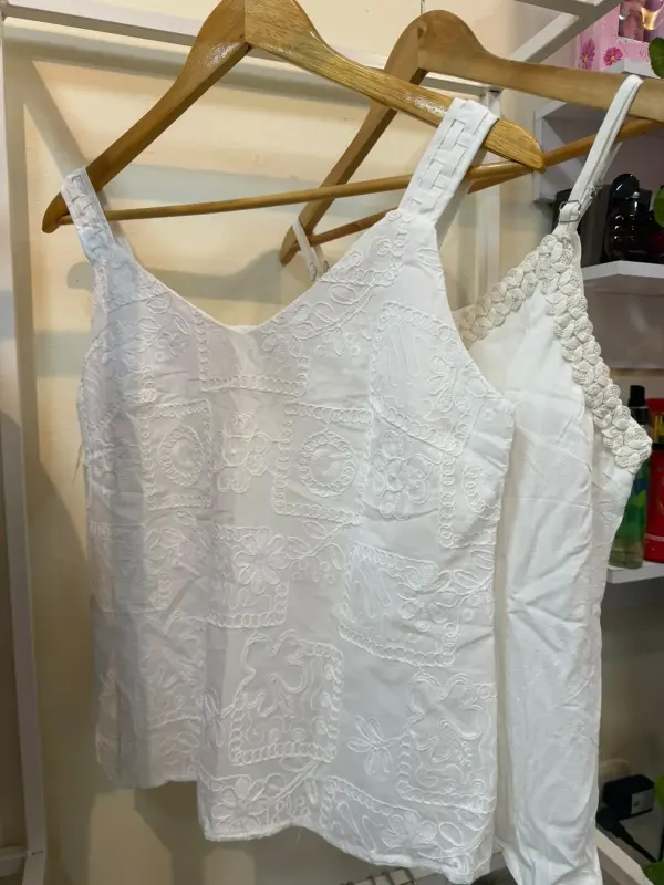 BLUSA NUEVE