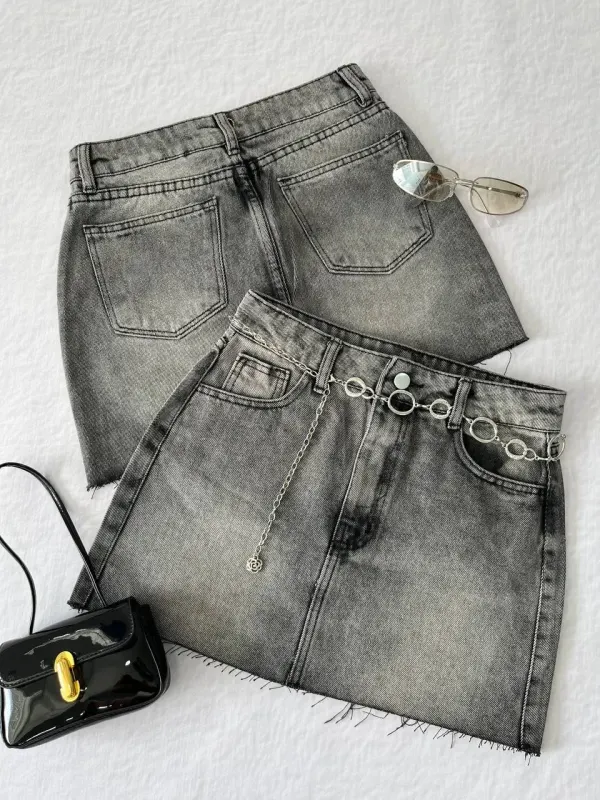 New falda gris humo