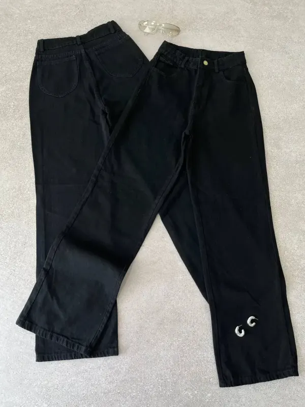 Jeans negro liso