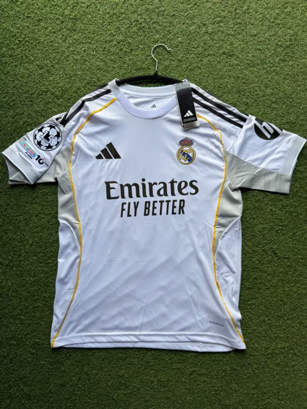 Real Madrid Local Fan 25/26
