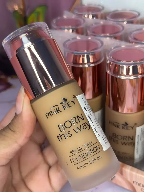 BASE LIQUIDA BORN THIS WAY MATTIFYING Y COVERING PINK KEY