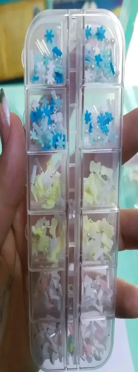 Charola de decoracion de uñas invierno