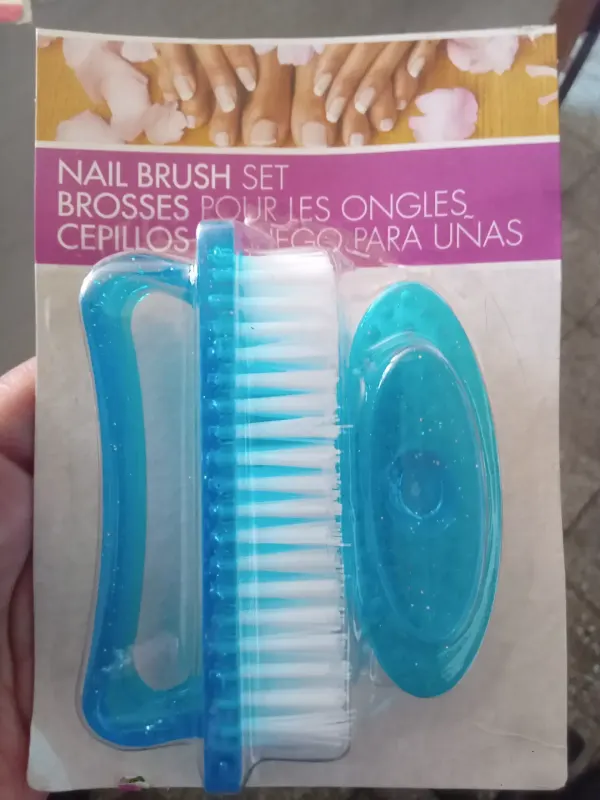 Set de cepillos de manicura