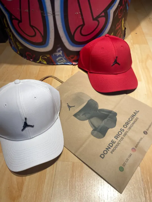 Gorra jordan chapita