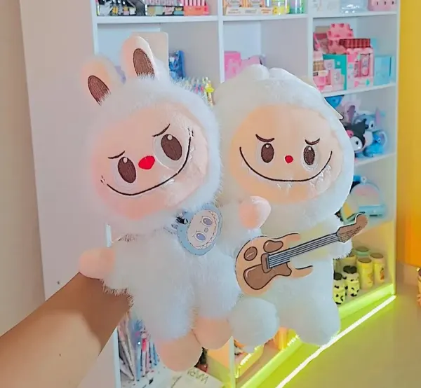 Peluche labubu pequeño