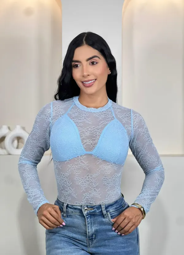 body manga larga blonda