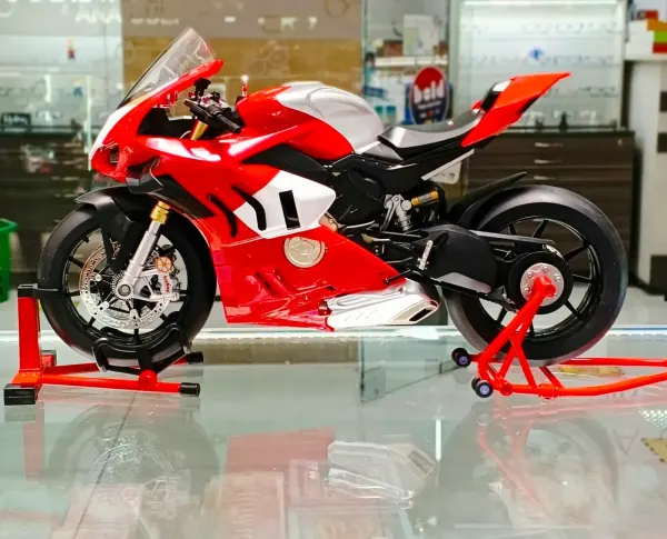 Motocicleta Ducati Escala 1.6 Sonido, Luces y Humo