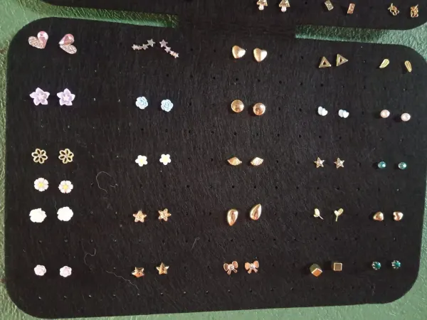ARETES