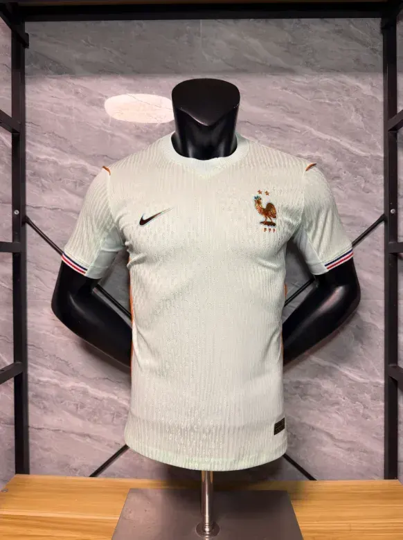 Camiseta verde Francia 26-27