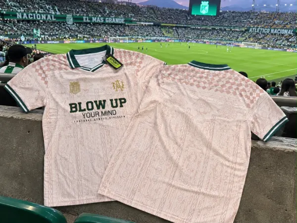 Camiseta blow up Nacional