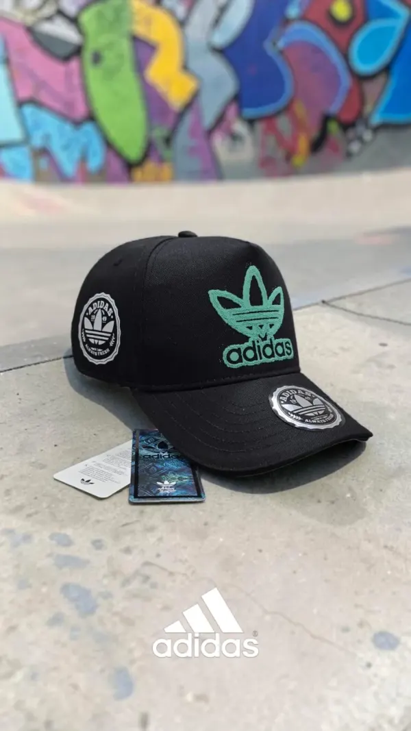 GORRA ADDIDAS NEGRA/TURQUEZA