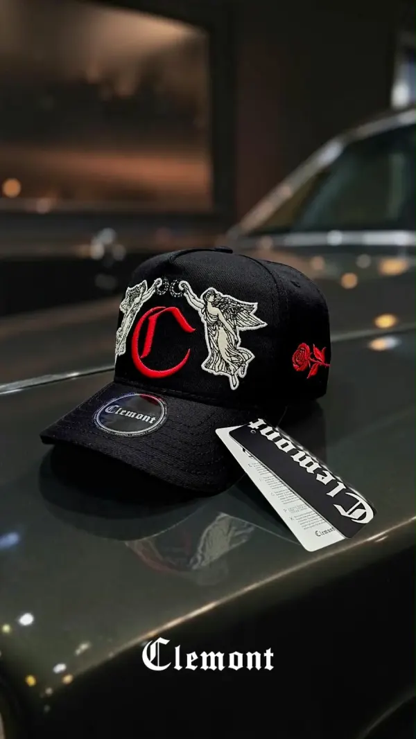 GORRA CLEMONT NEGRA-BORDADO ROJO