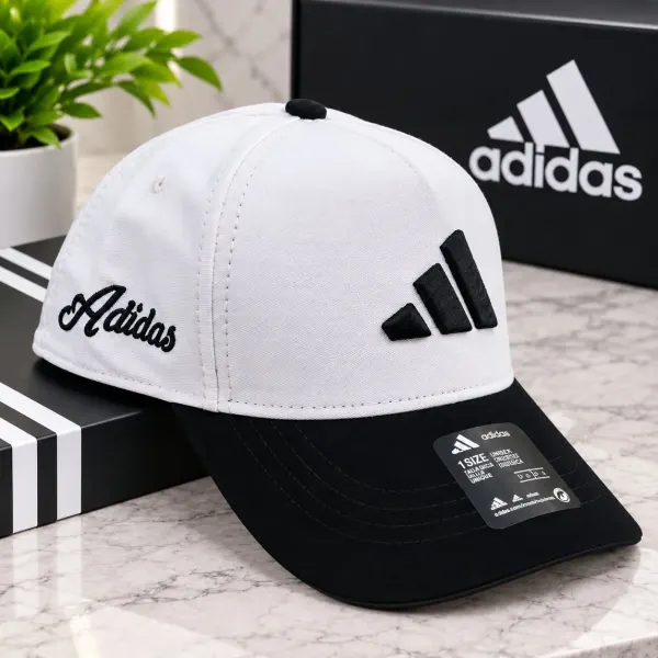ADIDAS BLANCA/NEGRO BORDADO EN RELIEVE