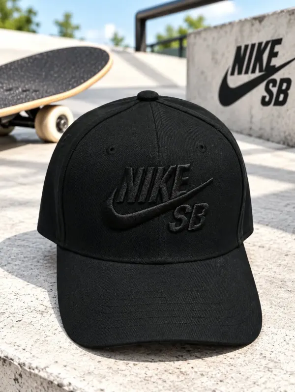 GORRA NIKE NEGRA