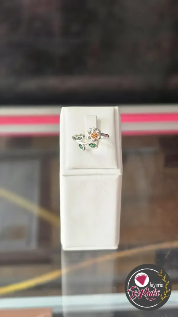 Anillo de flor