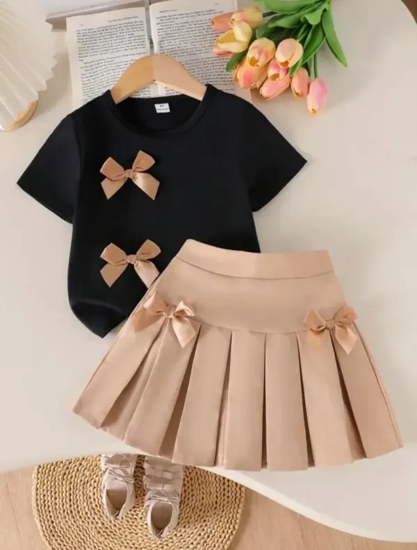 ✨ Conjunto Elegante de Blusa y Falda Tableada
