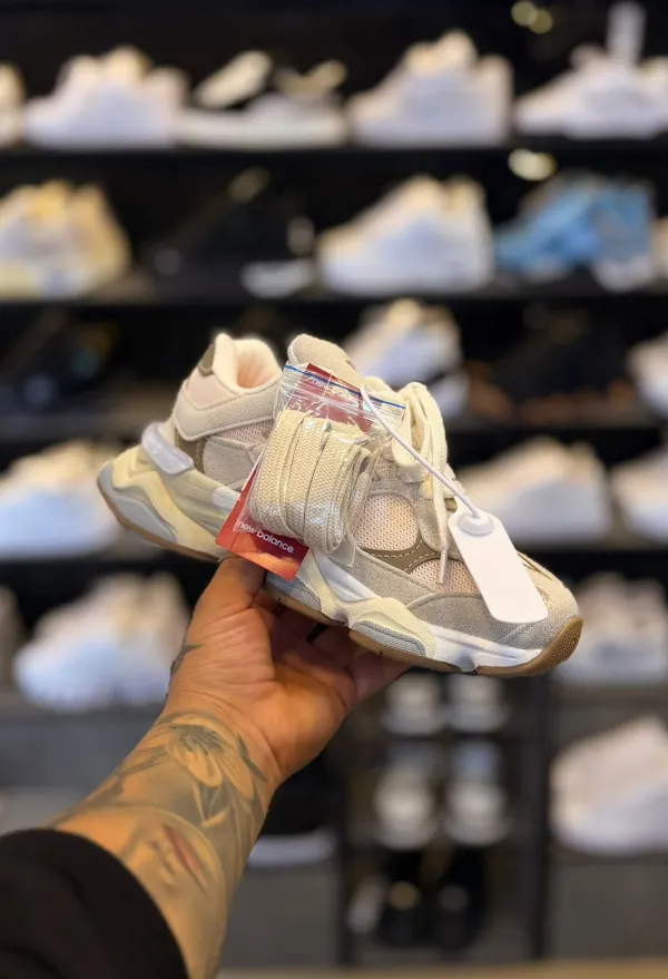 NEW BALANCE 9060 CAFE