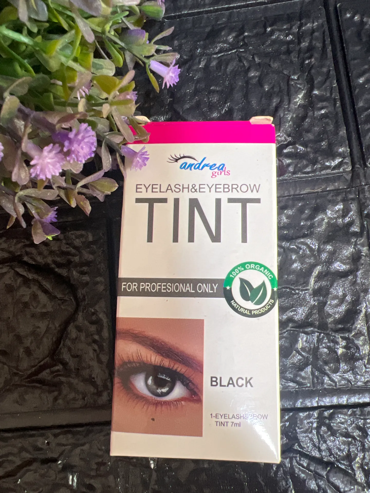Tinte negro para pestañas
