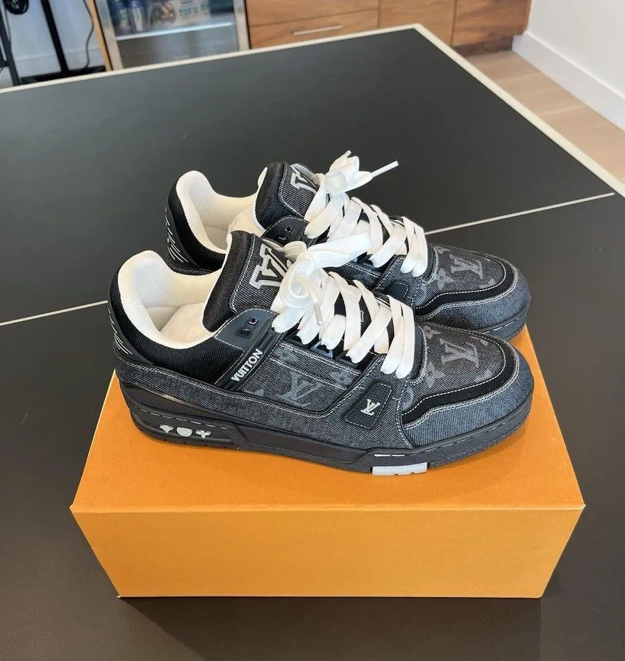 LV