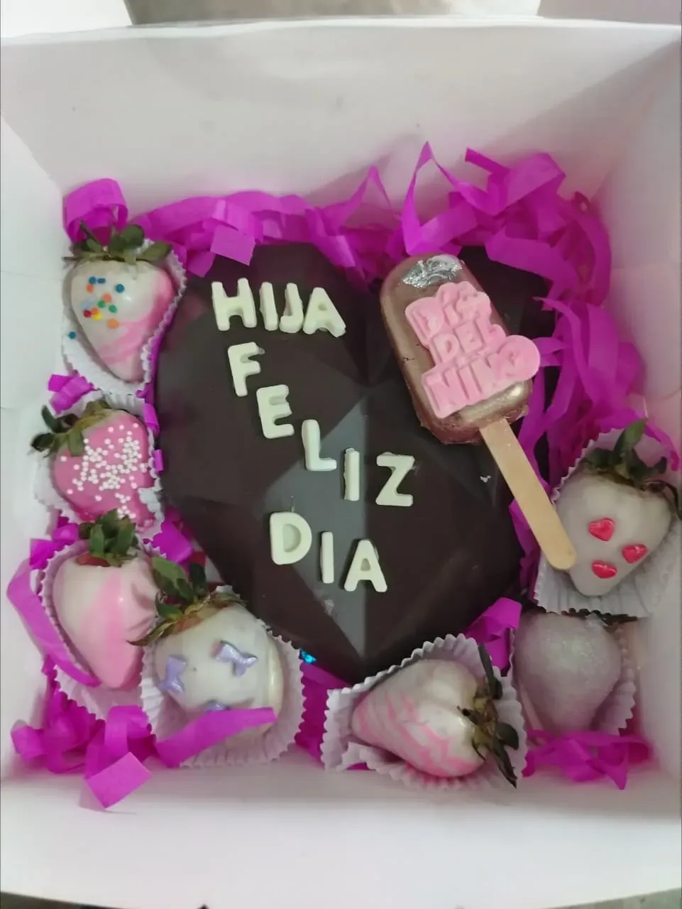 CORAZON SORPRESA DE CHOCOLATE