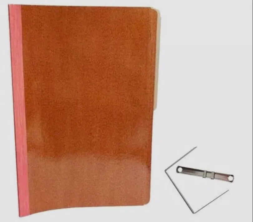 Carpeta marrón plastificada con gancho carta/oficio