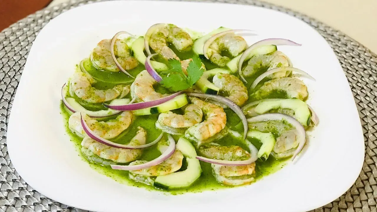 Agua chile verde ahogado