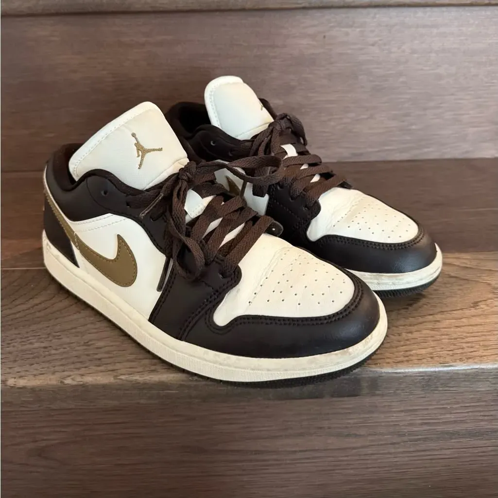 Nike Air Jordan  Retro 1 Low