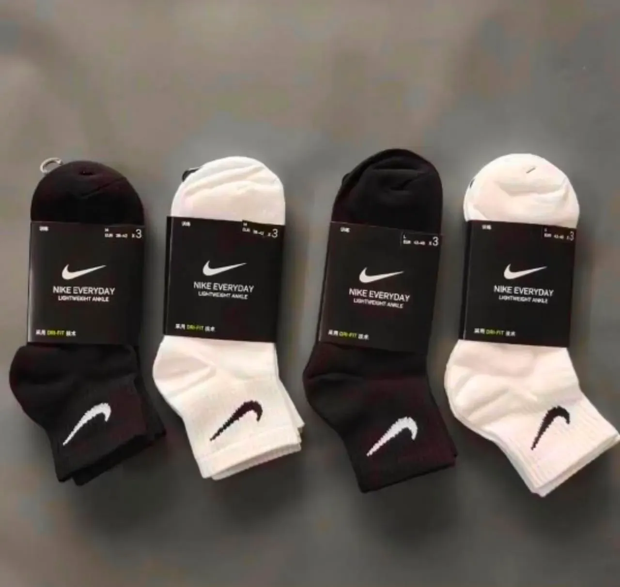docena de nedia nike