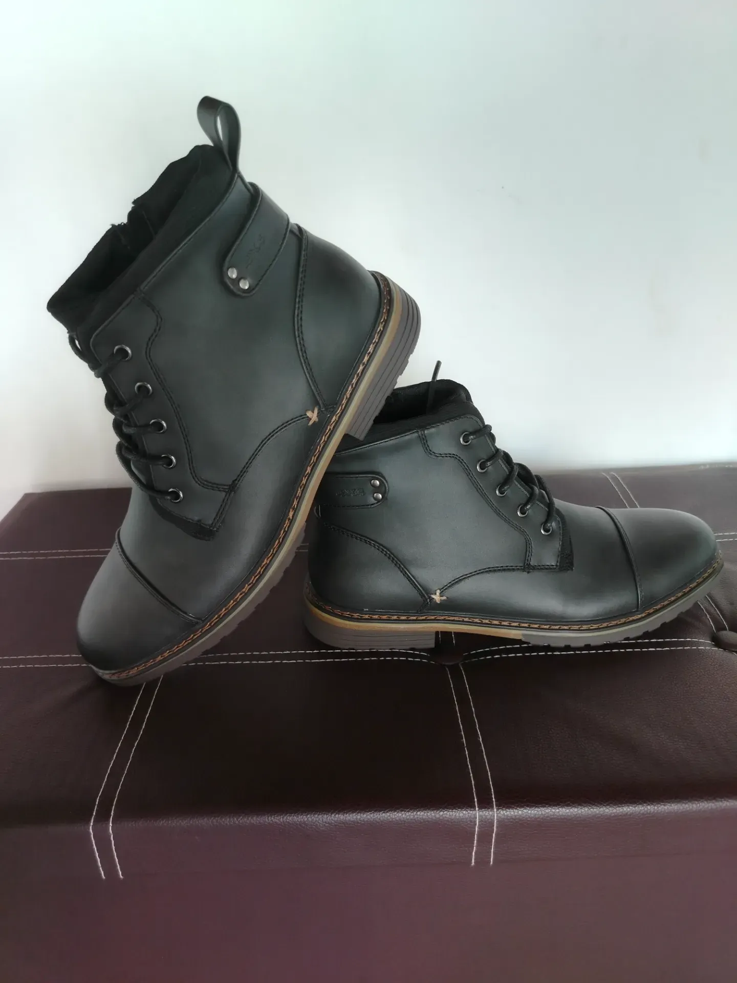 Botín Diplomat3 negro