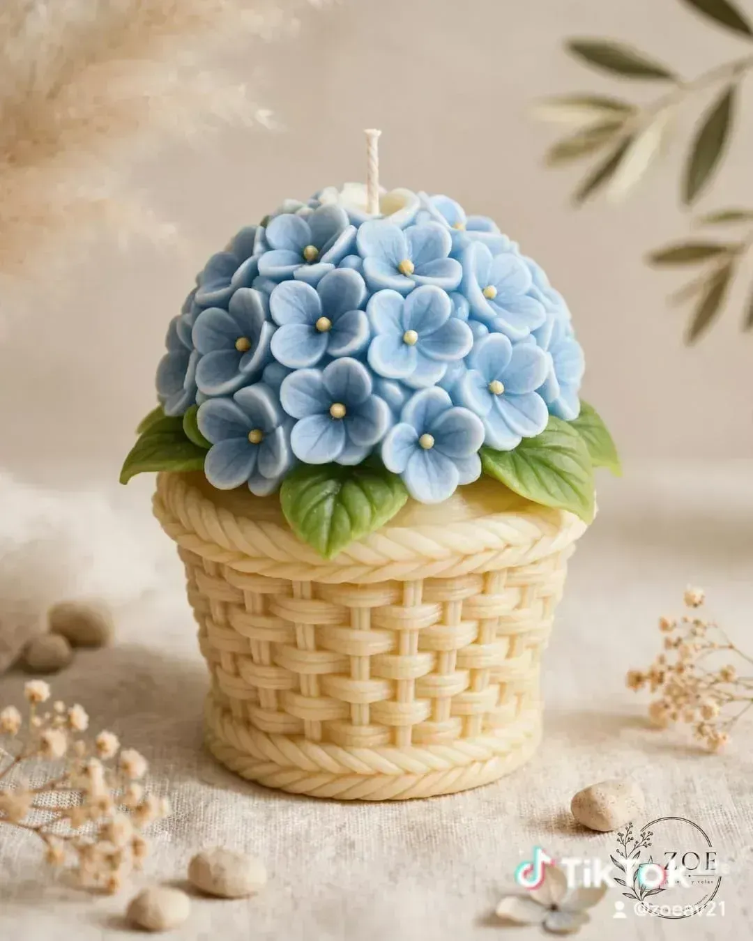 Canasta de Hortensias – Vela Artesanal