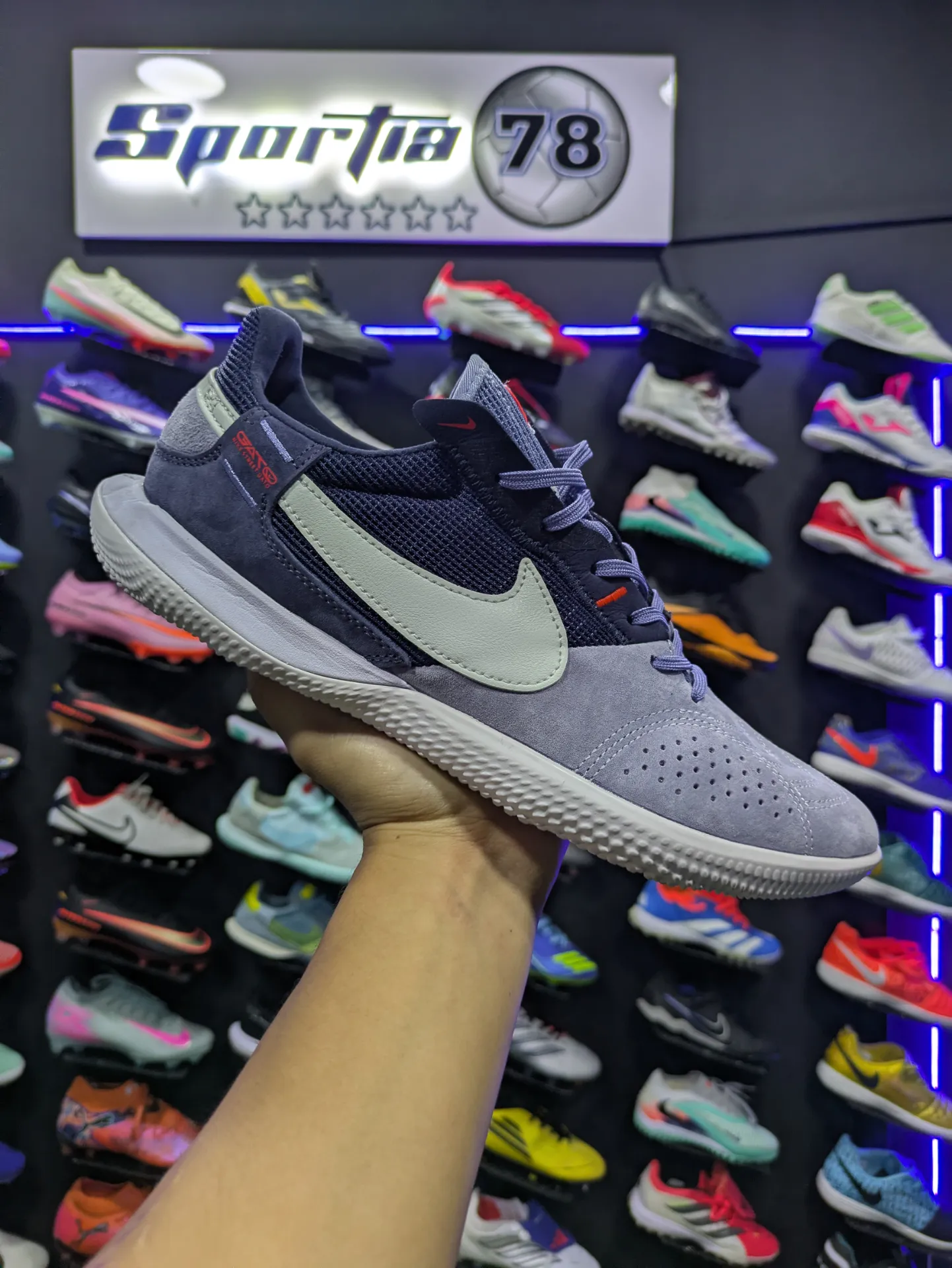 Street Gato / Azul-Gris-Blanco